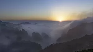Images Dated 5th January 2016: Huangshan (Yellow Mountains)