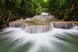 Images Dated 7th August 2014: Huay Mae Kamin waterfall