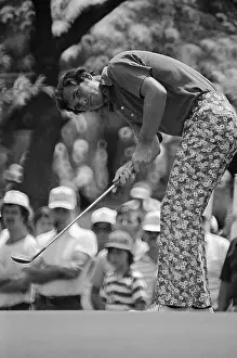 Tulsa Prints: Hubert Green Deciding his Next Swing