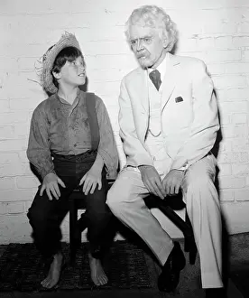Huckleberry Finn Meets Mark Twain