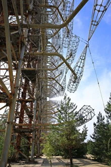 Images Dated 16th September 2015: Huge abandoned Duga radar within the Chernobyl Exclusion Zone
