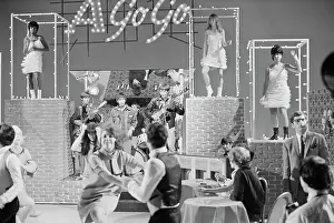 Tv Broadcasting Prints: Hullabaloo A-Go-Go