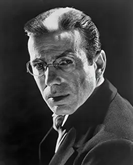 Prints of American actor Humphrey Bogart (1899 Ð 1957) in the 1939 film The Return of Doctor X'. (Photo by Archive Photos/Getty Images) The Essence of Cool: Humphrey Bogart As Doctor X