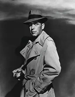 Prints of American actor Humphrey Bogart (1899 Ð 1957) in the 1940's (Photo by Pictorial Parade/Archive Photos/Getty Images) The Essence of Cool: Humphrey Bogart In A Trenchcoat