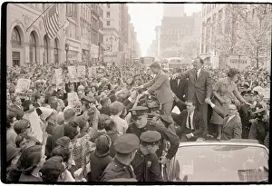 Shaking Prints: Humphrey and Kennedy Campaigning