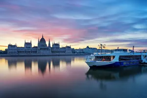 Images Dated 7th October 2016: Hungarian Parliament Building, Budapest