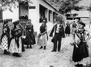 Scarf Prints: Hungarian Peasants