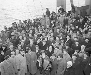 Escape Prints: Hungarian Refugees Arrive In New York