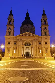 Hungary, Budapest, Saint Stephens Basilica and illuminated square