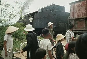 Hutz-Da Nang Raiload Reopening, Vietnam War