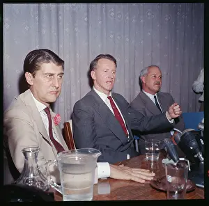 Salisbury Prints: Ian Smith with Representatives