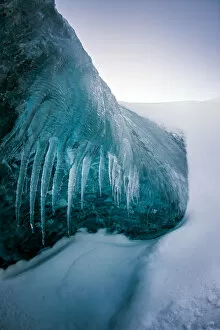 Images Dated 11th March 2015: Ice cave in Iceland