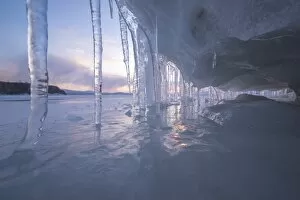 Images Dated 15th March 2015: icicle at Baikal lake