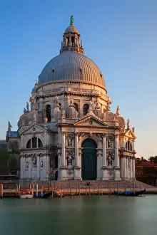Veneto Prints: Iconic Church