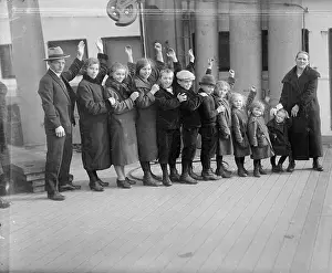Teenage Girl Prints: Ida Zahler and Her Eleven Children Arriving in America