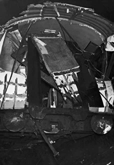 Images Dated 29th April 2008: Ilford Train Crash