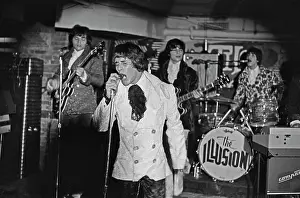 The Illusion Play The Scene