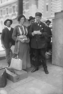 Immigration Prints: Immigrants Arriving at Ellis Island
