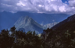 Inca Trail through the Urubamba Valley