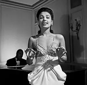 Pianist Prints: The Incomparable Lena Horne