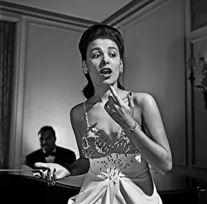 Pianist Prints: The Incomparable Lena Horne