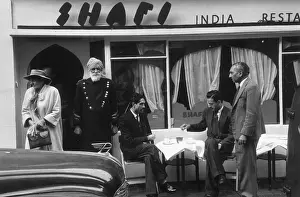 Roles And Occup Prints: Indian Welcome