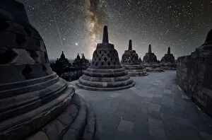 Images Dated 9th July 2016: Indonesia Borobudur Temple under the stars