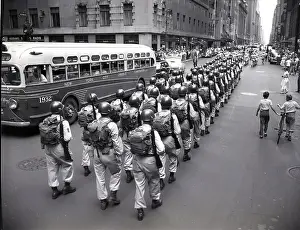 Lexington Prints: Infantry Marching Up Street