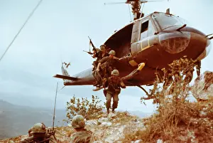 Cavalry Prints: Infantrymen Leaving Helicopter