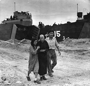 M War Prints: Injured Korean