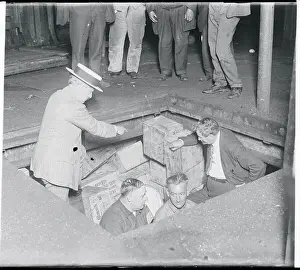 Barnes Prints: Inspectors Discovering Contraband Rum