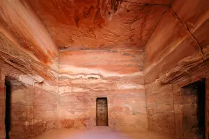 Images Dated 26th May 2016: Interior of The Treasury, Petra, Jordan