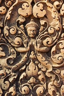 Images Dated 20th February 2007: Intricate sandstone bas relief, Banteay Srei