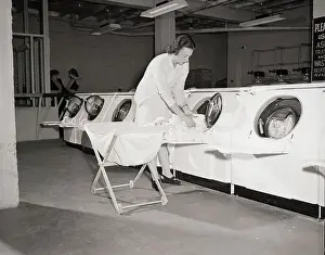 Housewife Prints: Invention Of The Laundromat, Laundry