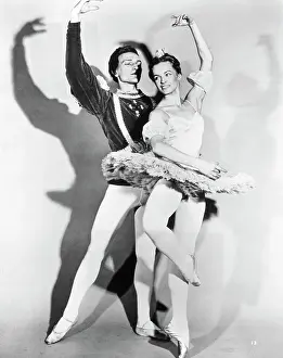 Irina Kolpakova and Vladilen Semenov in The Nutcracker