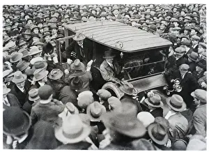 Irish Republican President Leaves Car in Crowd