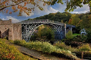 Images Dated 23rd October 2010: Iron Bridge