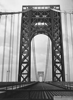 Images Dated 10th October 2006: Iron suspension bridge (B&W)