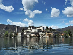 Images Dated 14th April 2016: Island Of San Giulio, Lake Orta, Northern Italy