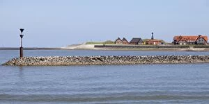 Images Dated 30th May 2014: Island view from the sea side, Baltrum, East Frisian Islands, East Frisia, Lower Saxony, Germany