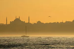 Images Dated 13th May 2013: Istanbul