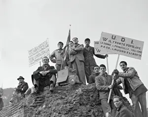 Disorder Prints: Italian Protesters with Signs