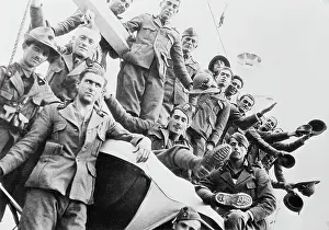Genoa Prints: Italian Troops Cheering