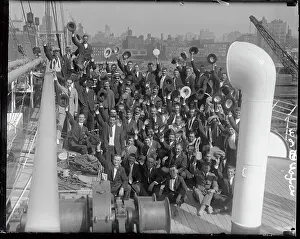 Italian War Veterans Arriving in America
