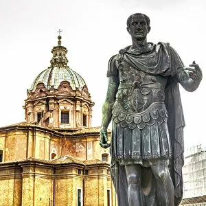 Italy, Rome, Statue of Julius Caesar