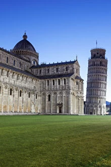 Images Dated 29th March 2015: Italy, Tuscany, Pisa, Cathedral and Leaning Tower of Pisa