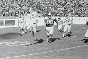 Jack Kemp Throwing a Pass