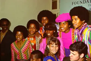 Jackson 5 With Fans