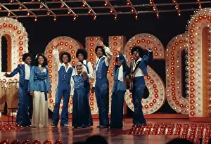 Tv Broadcasting Prints: Jackson Family Show