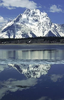 Wyoming Collection: Jackson Lake, Grand Teton National Park, Wyoming